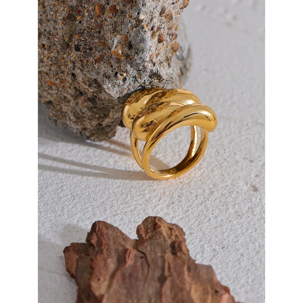 18k Gold Plated Swirl Ring