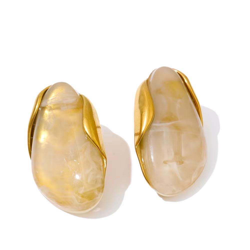 Isla Bonita Earring | White Quartz