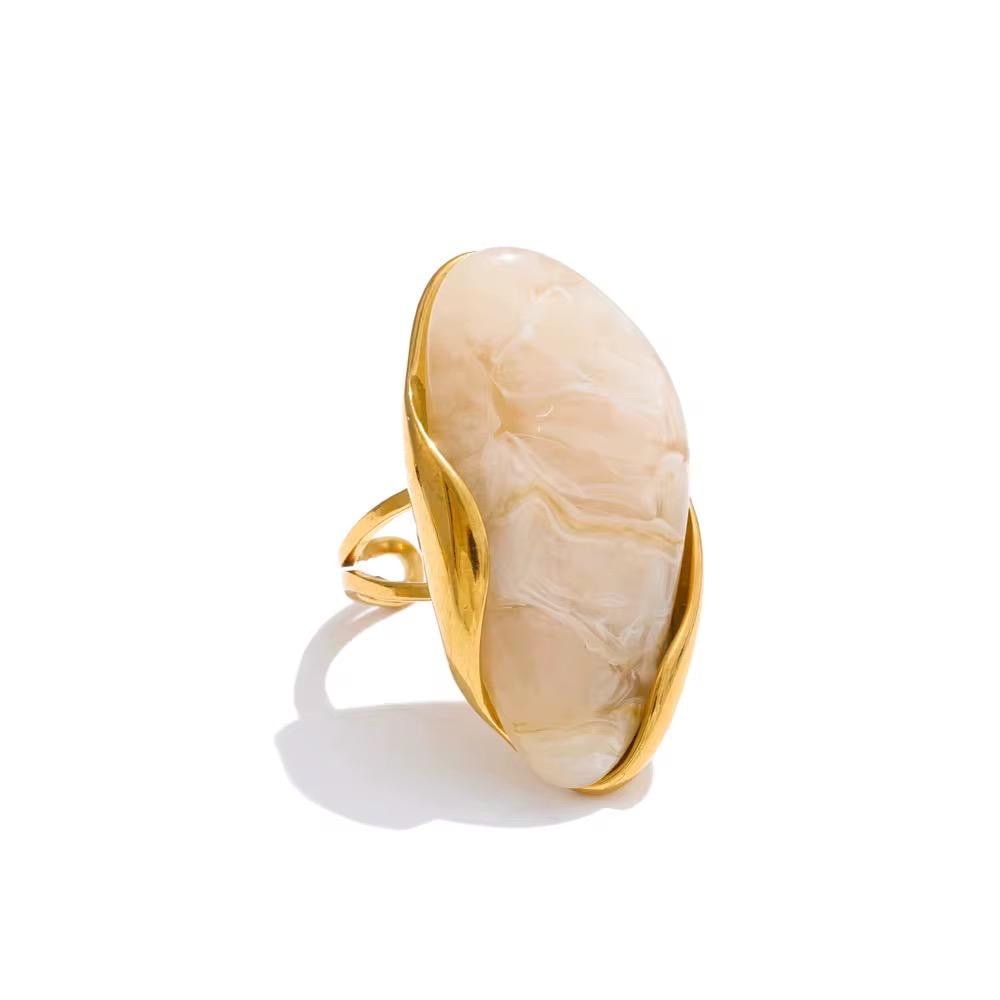 Isla Bonita Ring | White Quartz